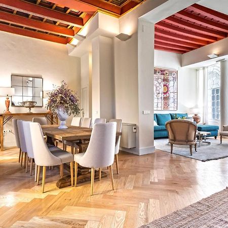 Genteel Home Palacio Abades Seville Exterior photo